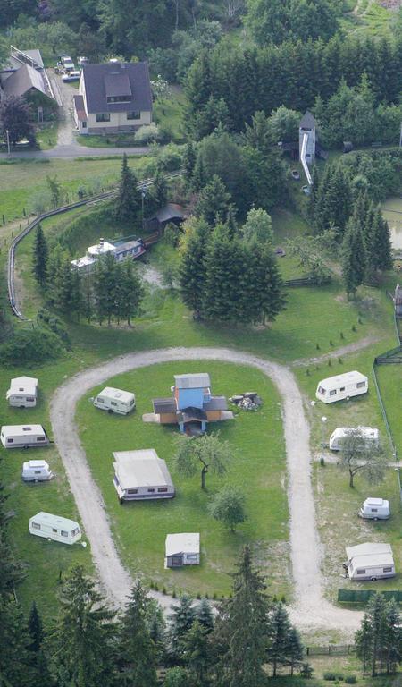 Hotel Gasthof Turm Grunhaid Bagian luar foto